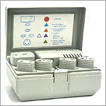 VM 3 - Worldwide Converter / Adapter Kit For Use In 220V/240V Countries